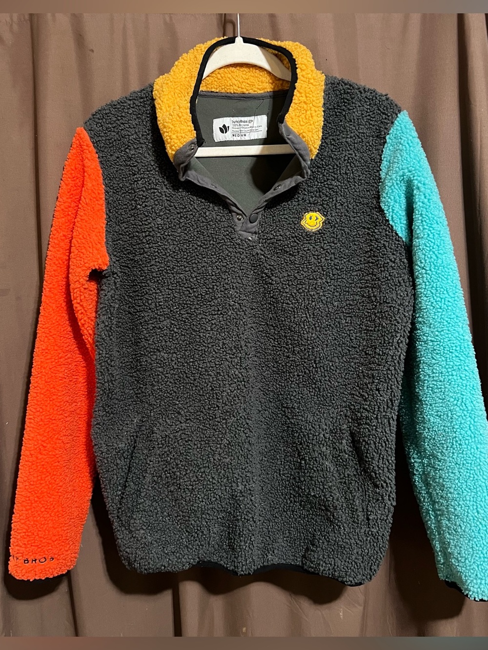 Dutch Bros Men’s Colorblock Sherpa Pullover